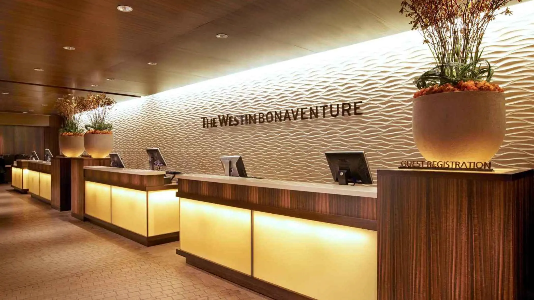 Westin Bonaventure - zdjęcie 14
