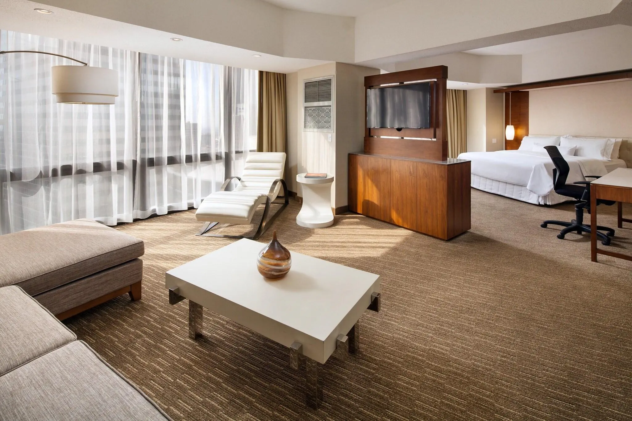 Westin Bonaventure - zdjęcie 81