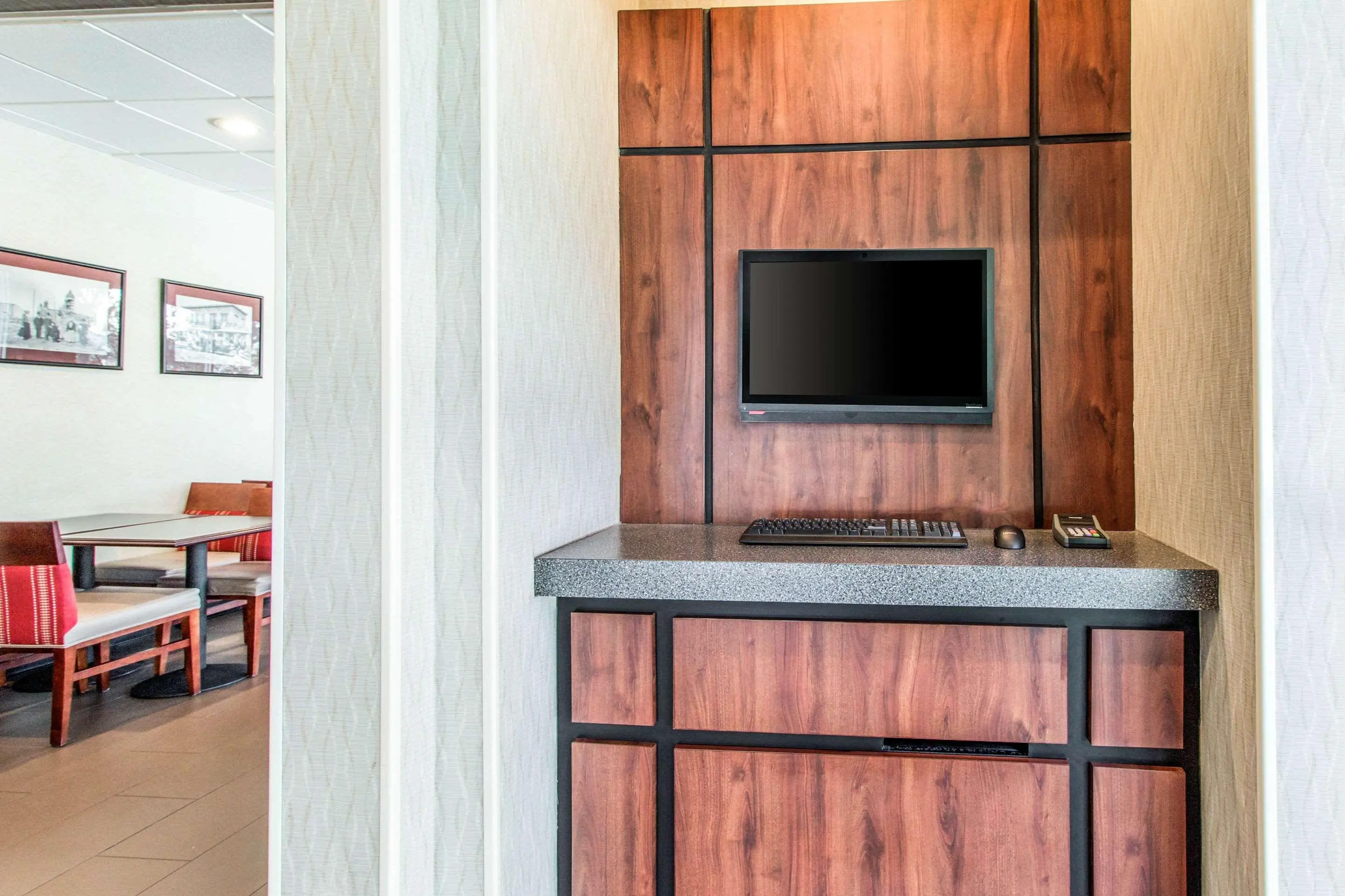 Comfort Inn by the Bay - zdjęcie 45
