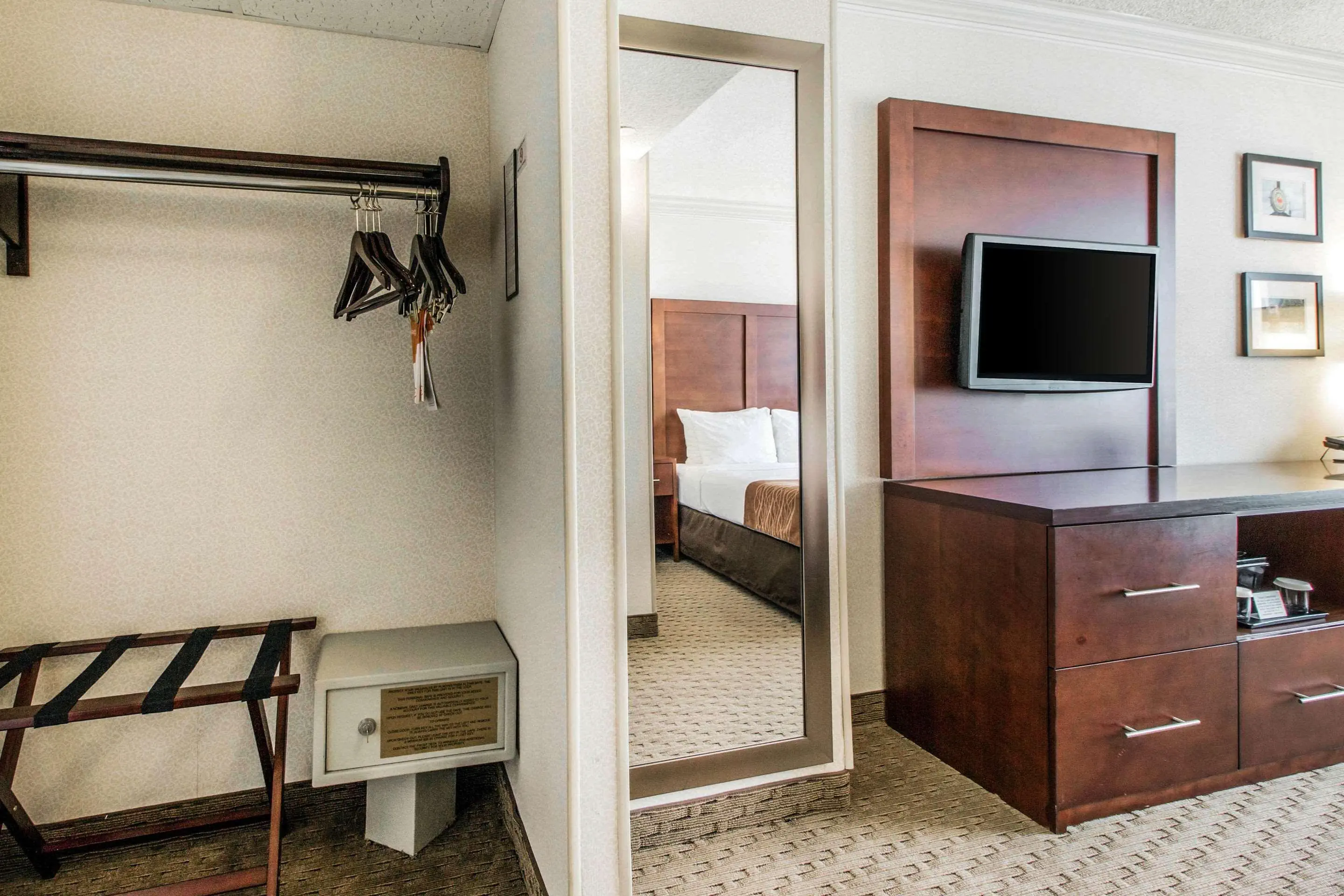 Comfort Inn by the Bay - zdjęcie 2