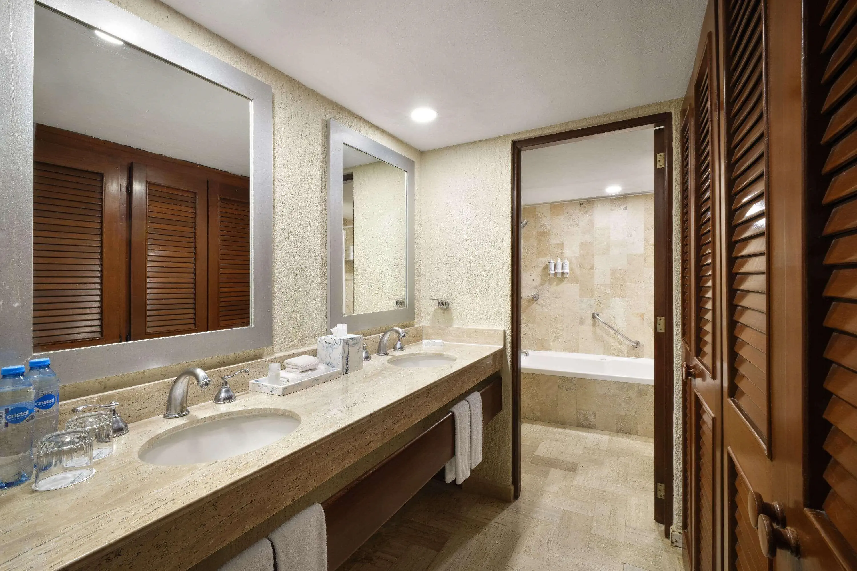 Wyndham Grand Cancún Resort & Villas (ex. Omni Cancun) - zdjęcie 11