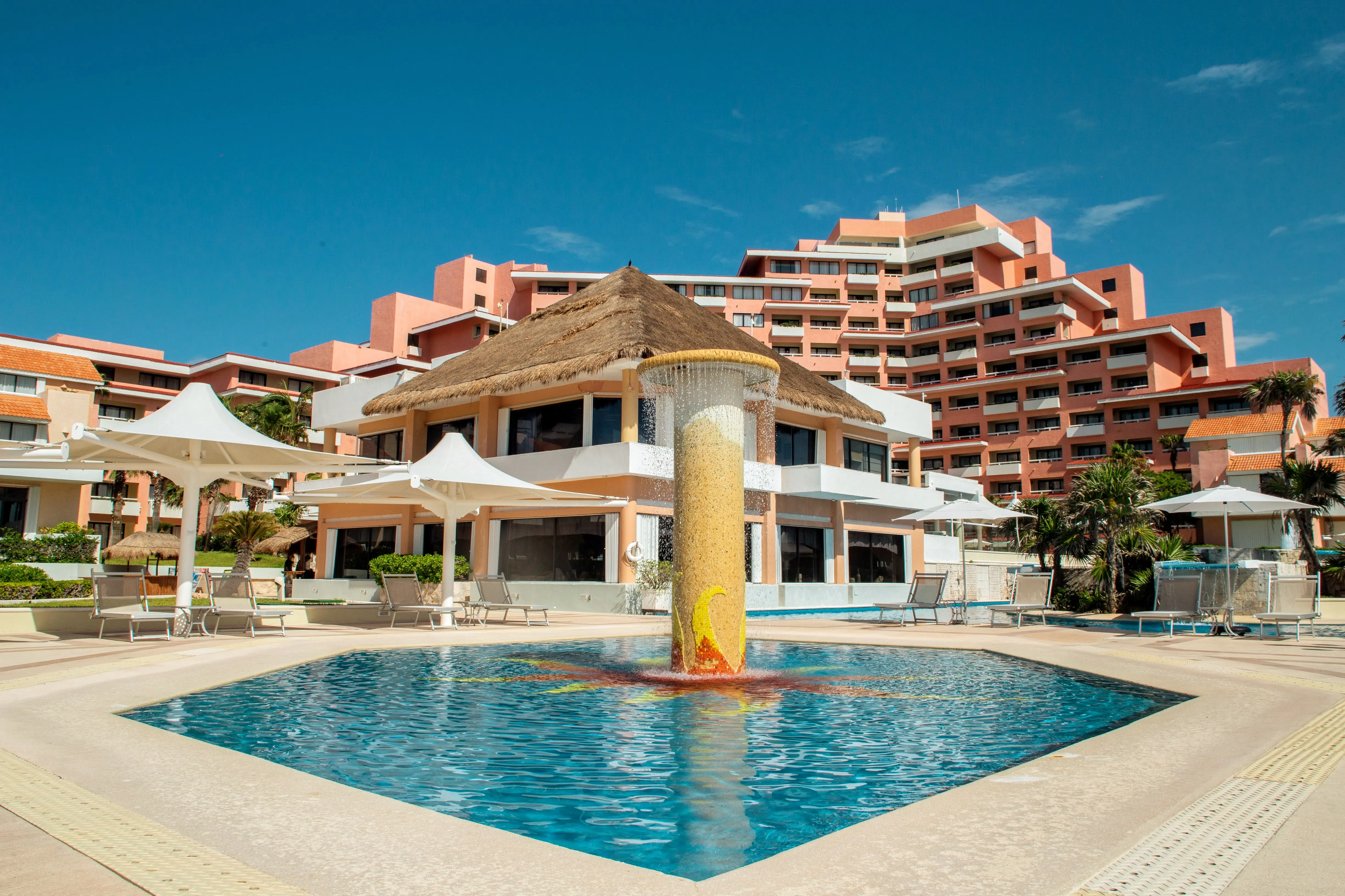 Wyndham Grand Cancún Resort & Villas (ex. Omni Cancun) - zdjęcie 38
