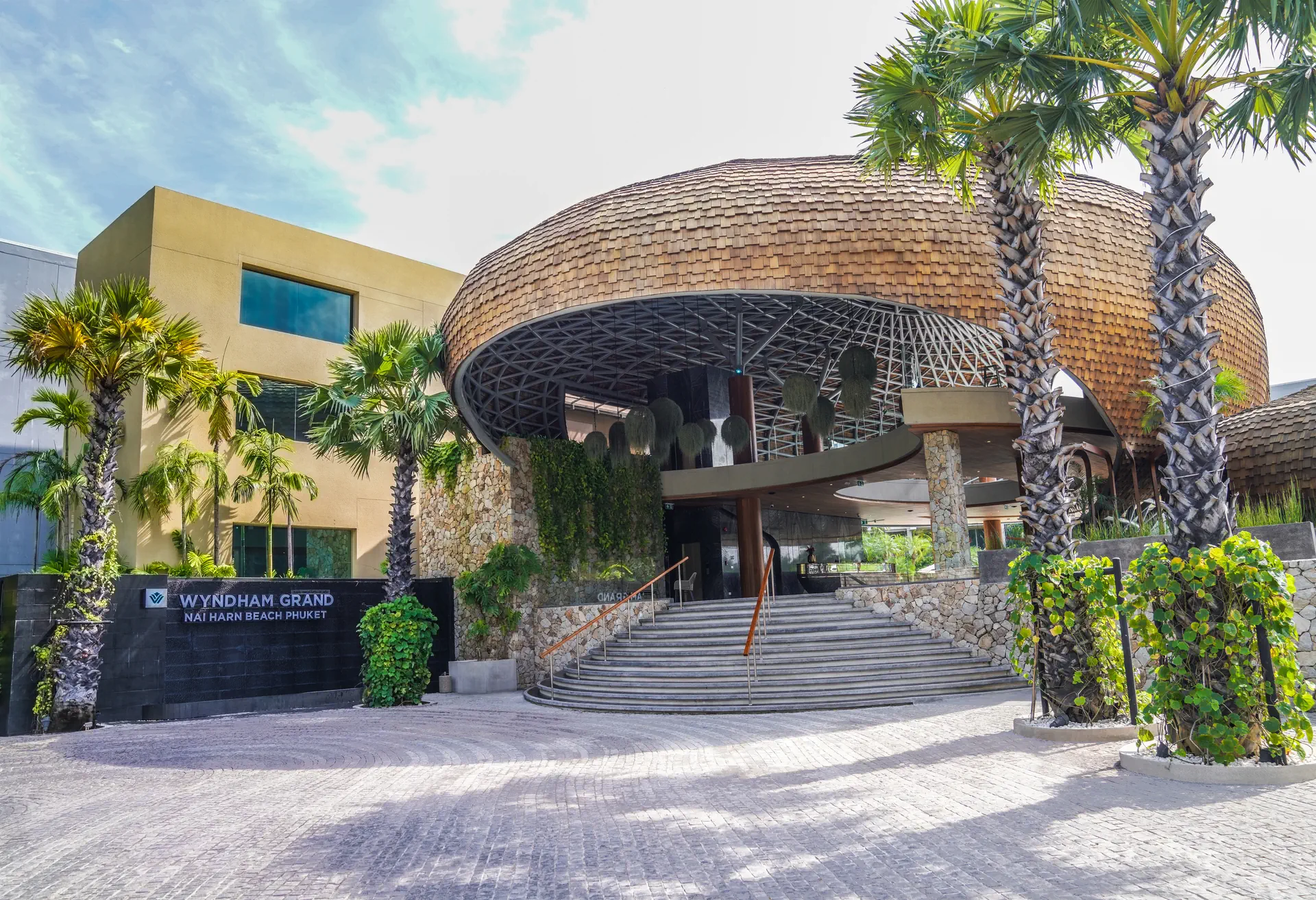 Wyndham Grand Nai Harn Beach Phuket - zdjęcie 2