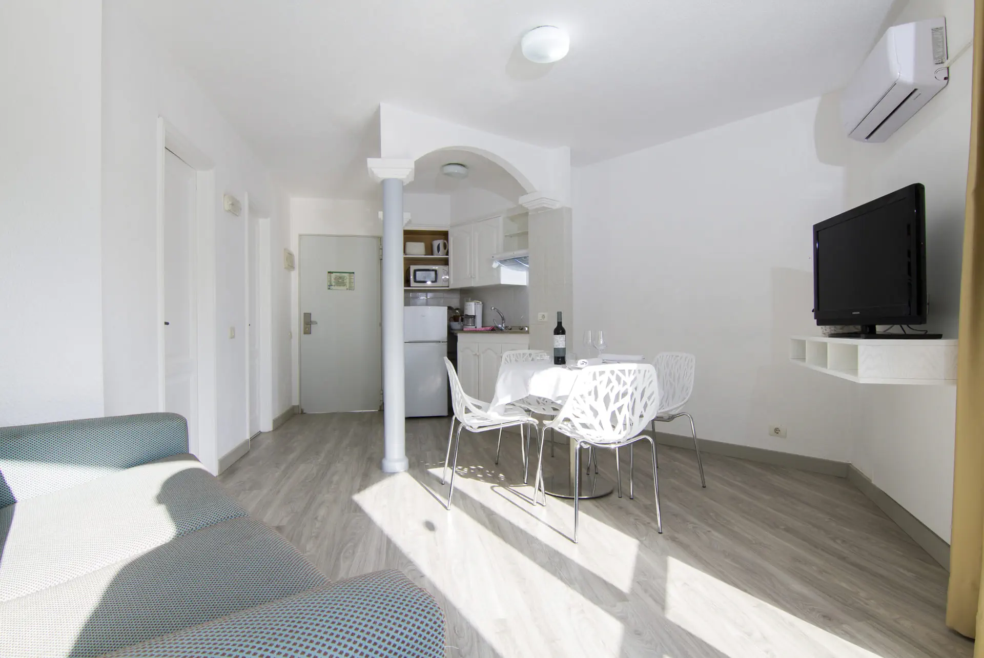 Checkin Bungalows Atlantida - zdjęcie 16