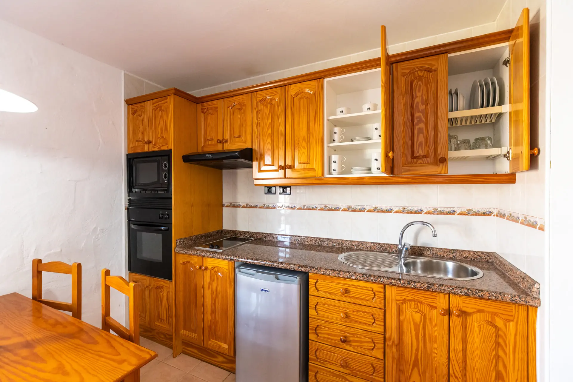 Castillo Club Lake Bungalows - zdjęcie 24