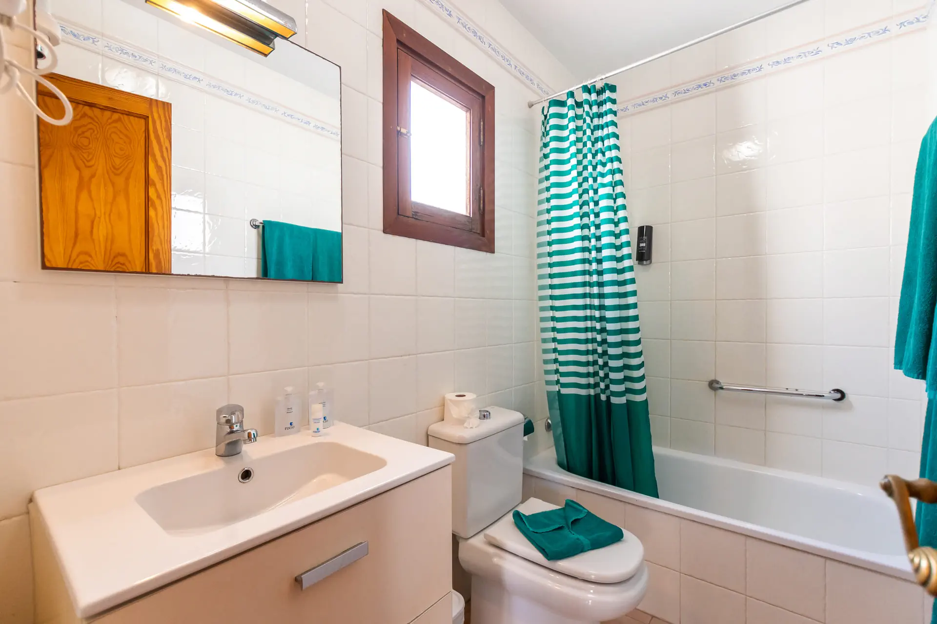 Castillo Club Lake Bungalows - zdjęcie 19