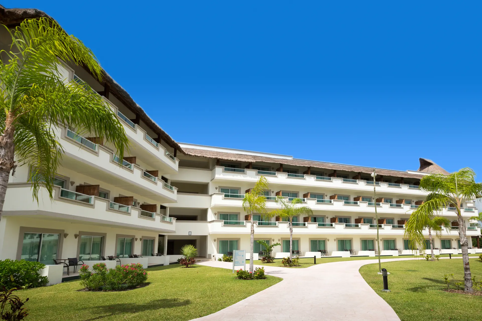 BlueBay Grand Esmeralda - zdjęcie 3