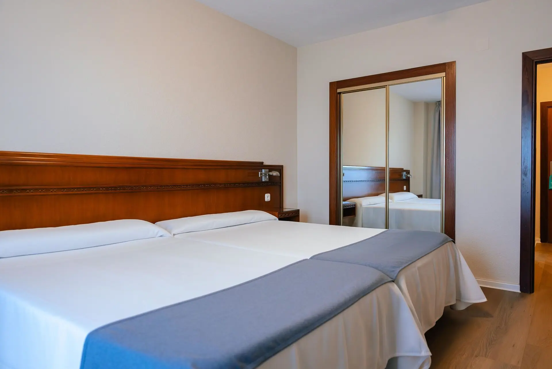 Port Europa (Costa Blanca) - zdjęcie 16