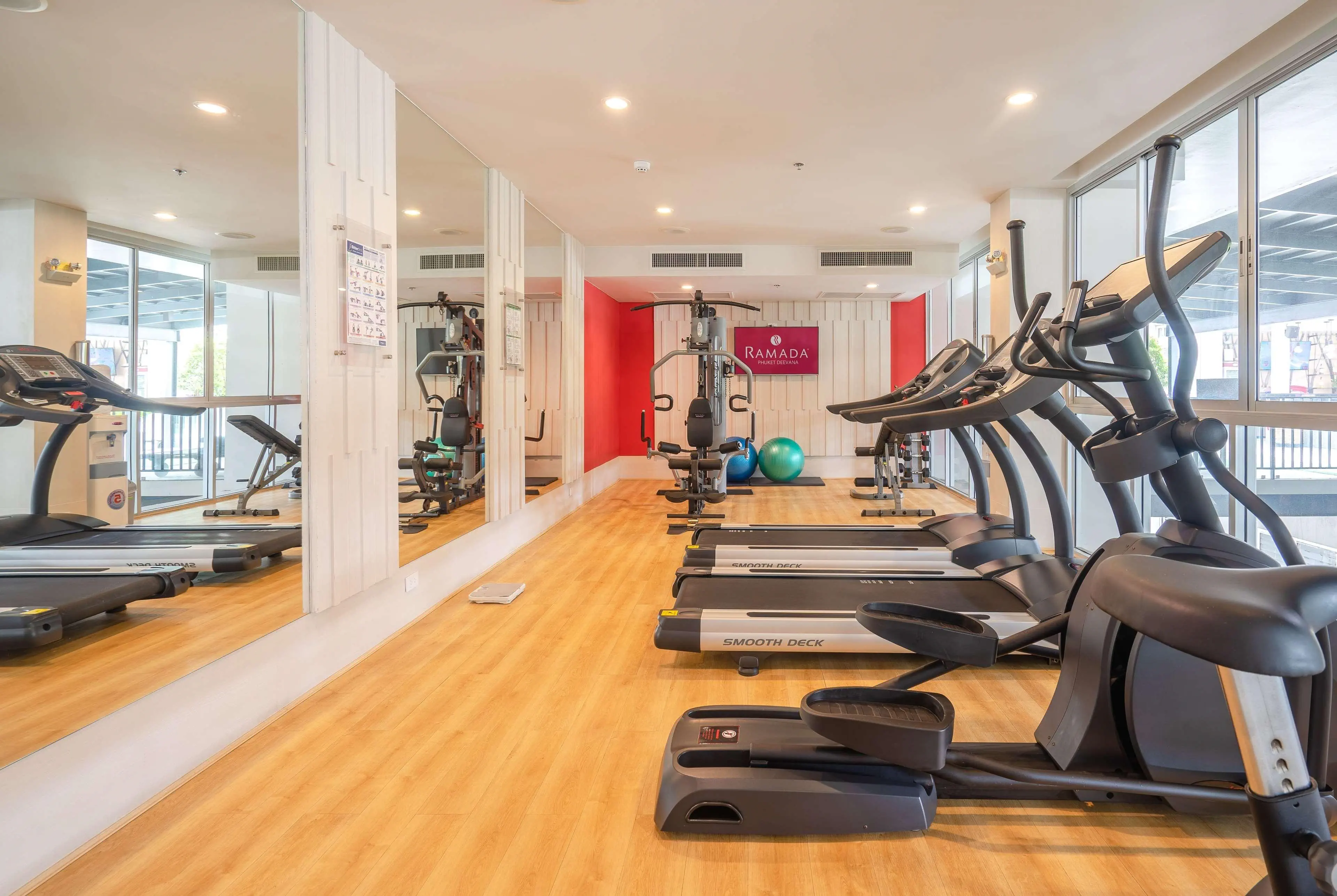 Ramada Phuket Deevana - zdjęcie 8