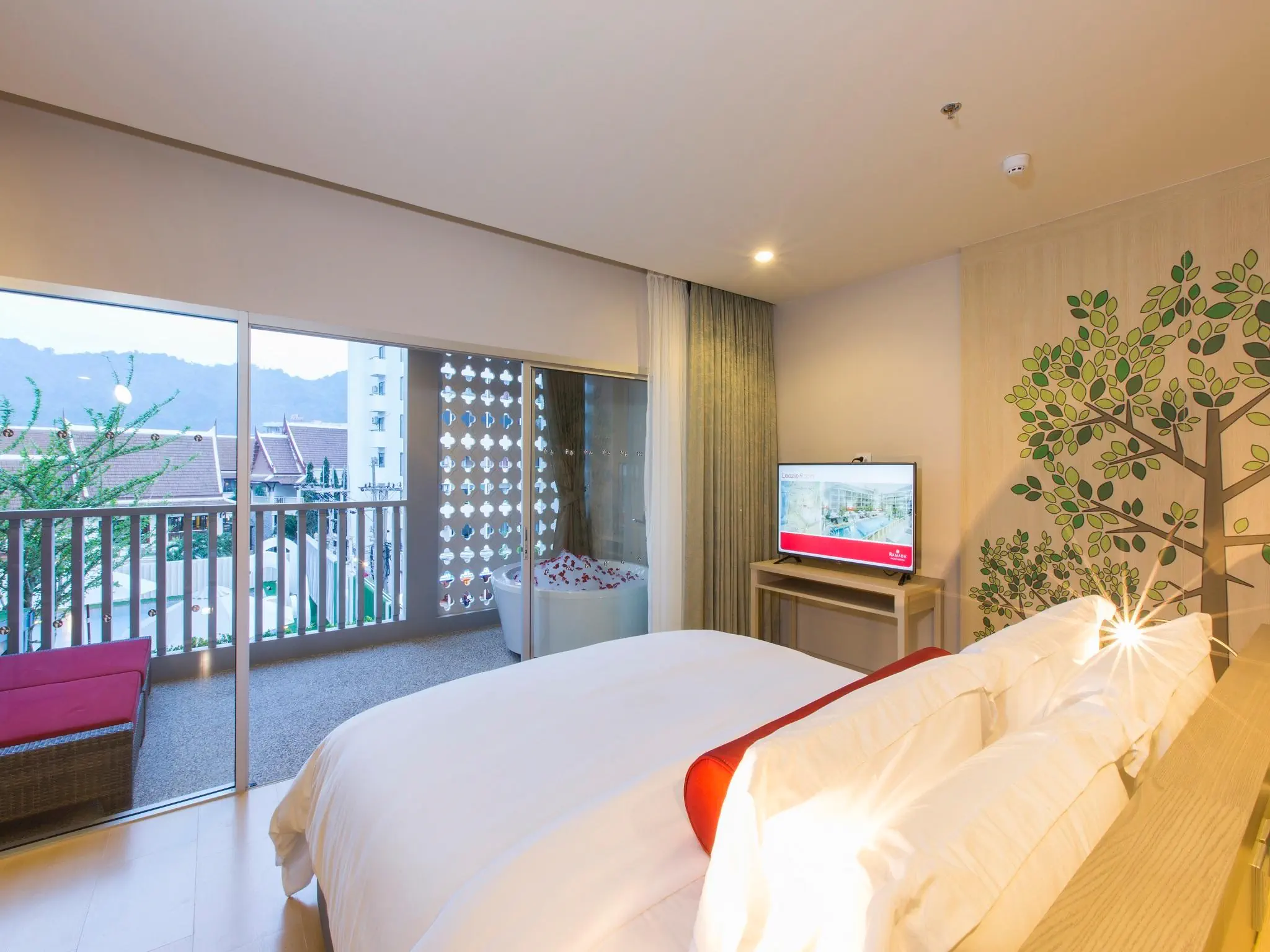 Ramada Phuket Deevana - zdjęcie 9