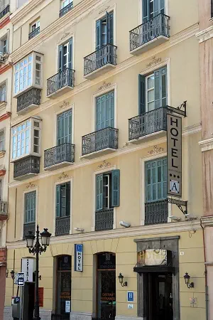 Atarazanas Malaga Boutique - zdjęcie 3