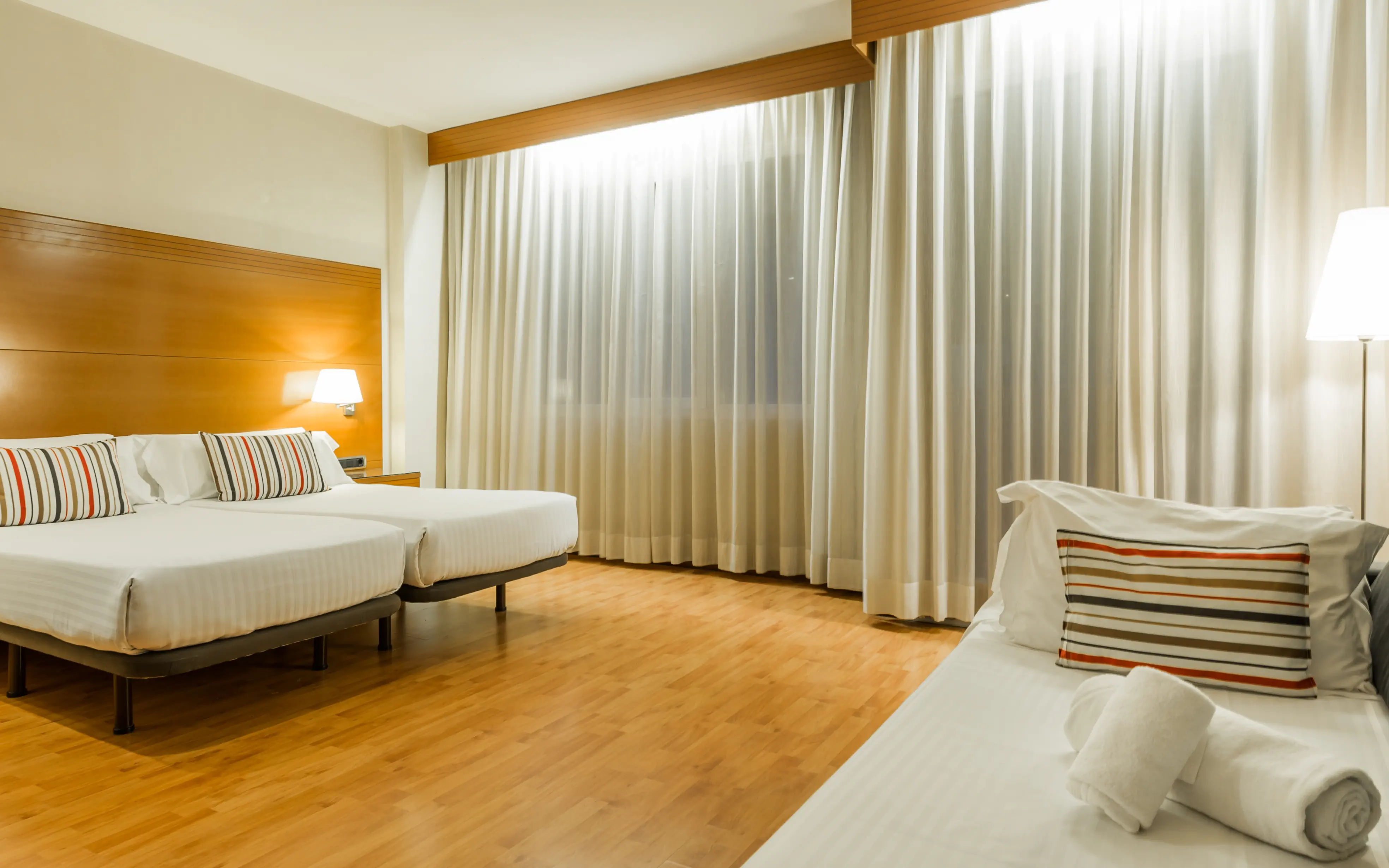 Aparthotel Mariano Cubi - zdjęcie 9