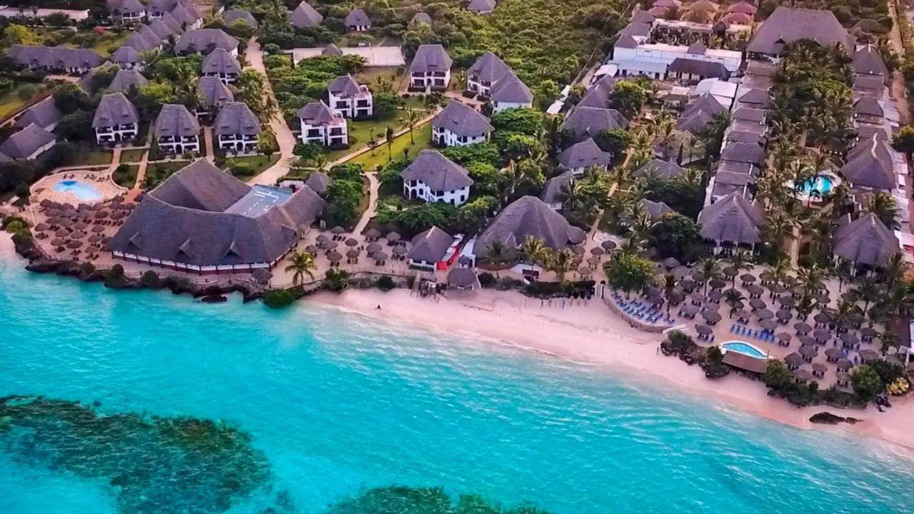 My Blue (Nungwi Beach) - zdjęcie 2