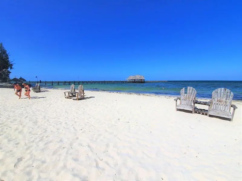 Paradise Beach Resort