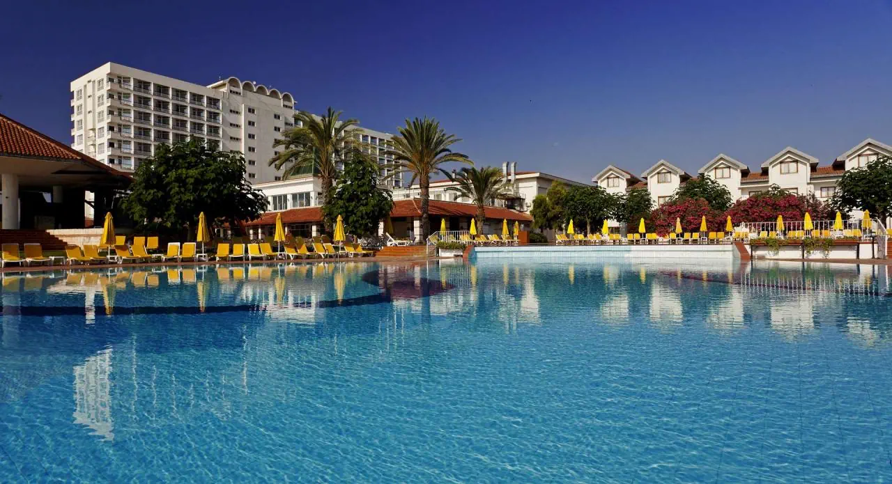 Salamis Bay Conti - zdjęcie 10