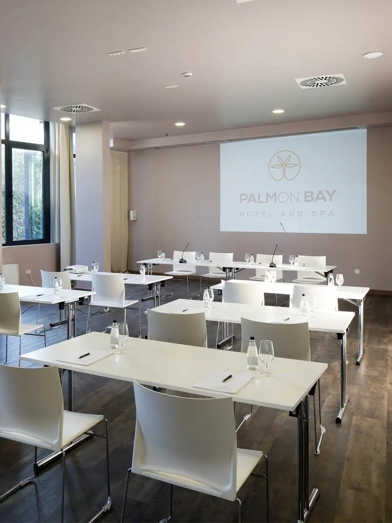 Palmon Bay - zdjęcie 11