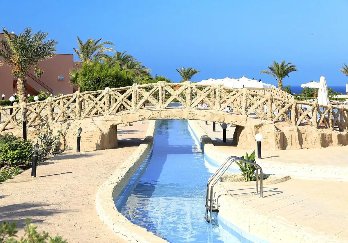 HOTEL The Three Corners Happy Life Beach