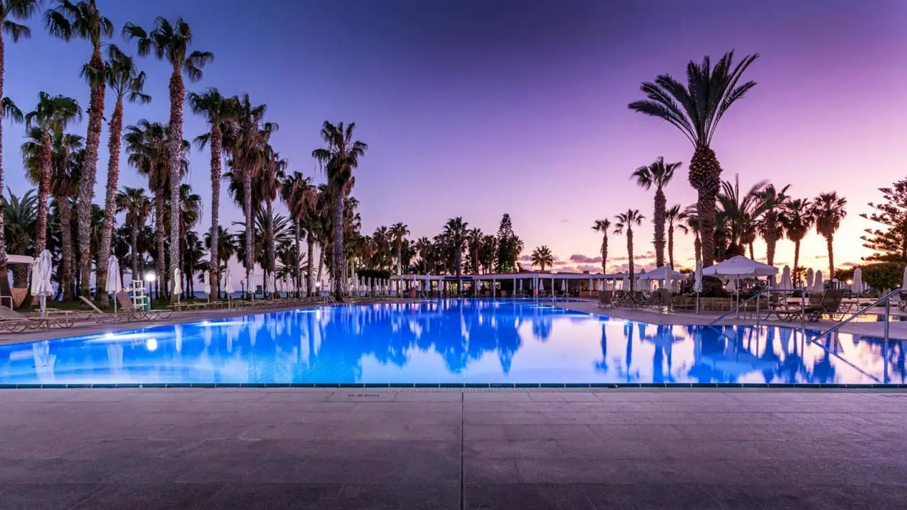 HOTEL Louis Phaethon Beach Hotel