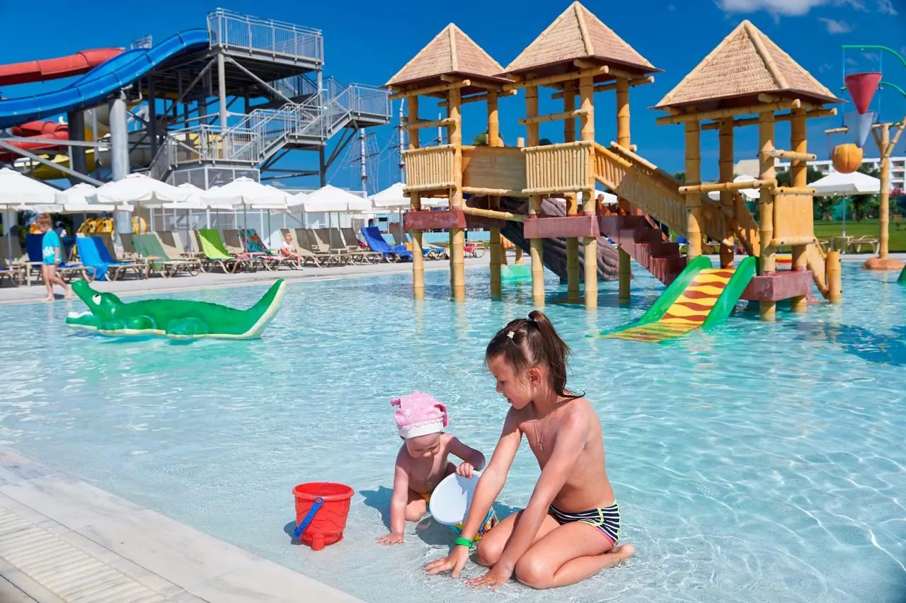 HOTEL Louis Phaethon Beach Hotel