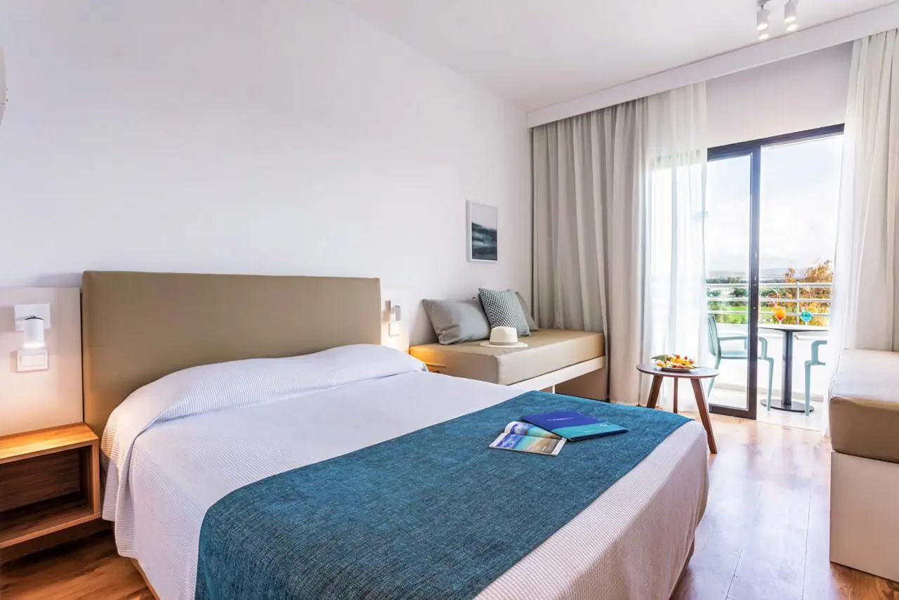 HOTEL Louis Phaethon Beach Hotel