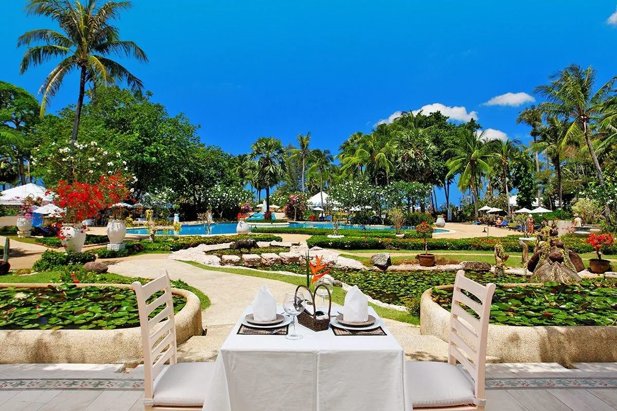 Thavorn Palm Beach Resort