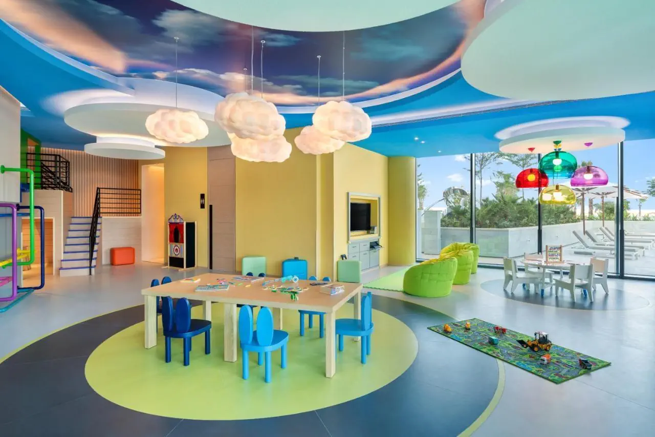 HOTEL Address Beach Resort