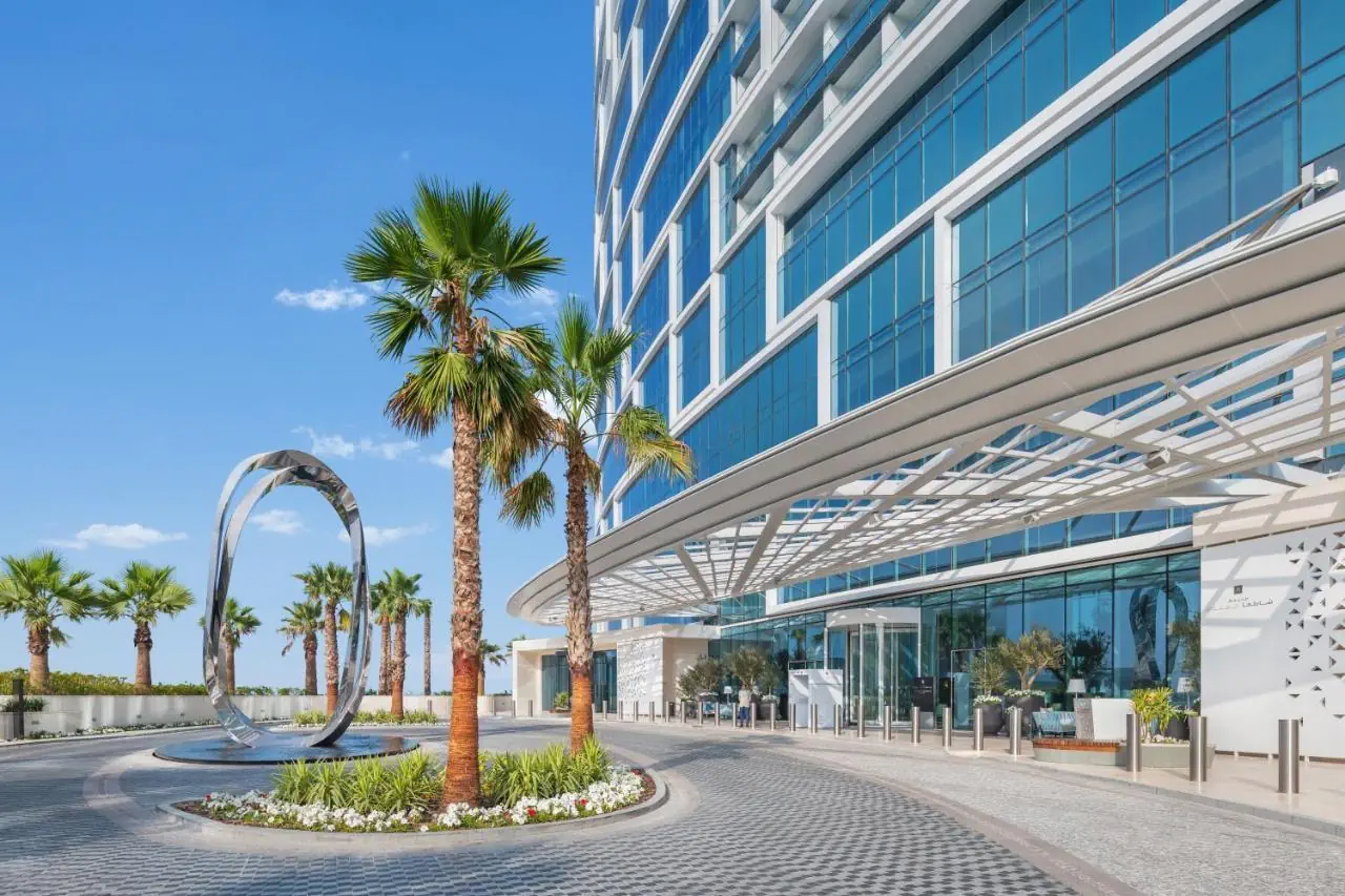 HOTEL Address Beach Resort
