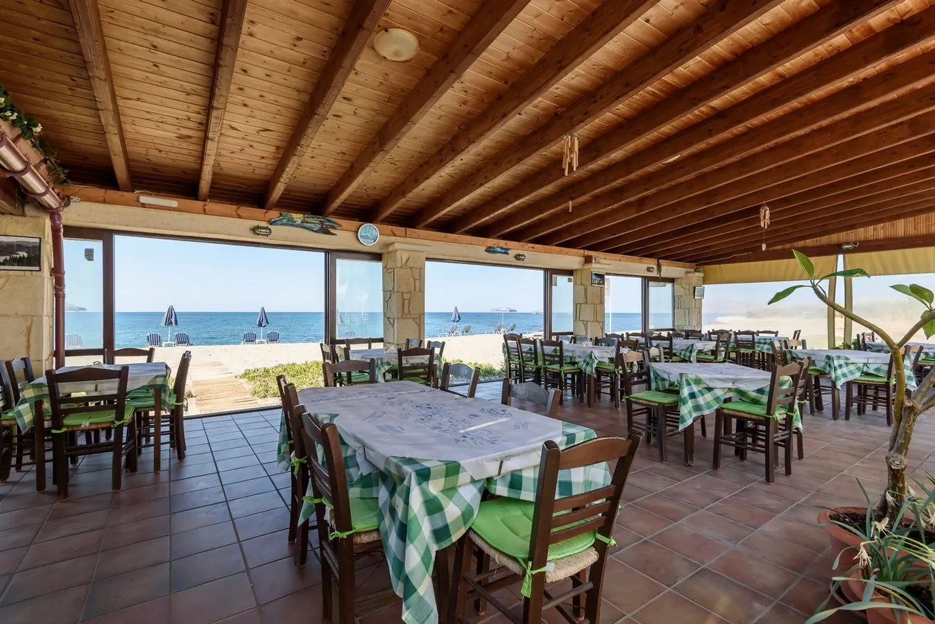 Kostakis Beach - zdjęcie 24
