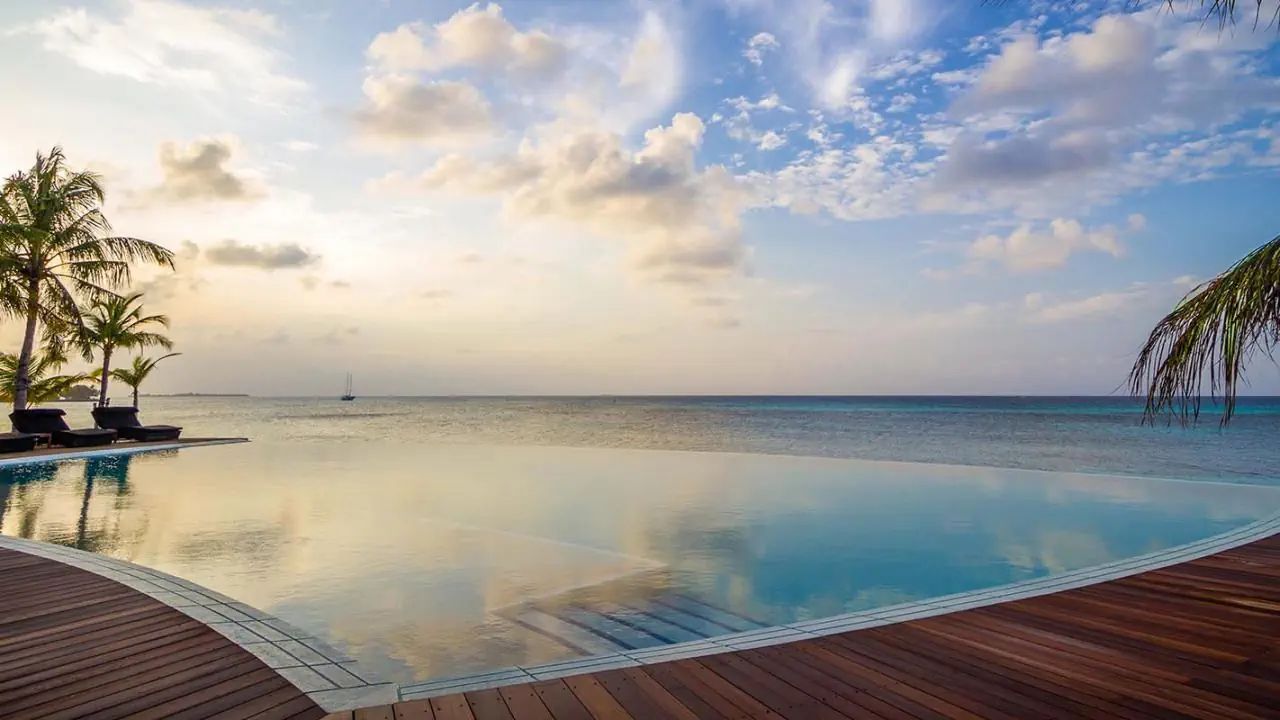 Kuredu Island Resort & Spa - zdjęcie 18