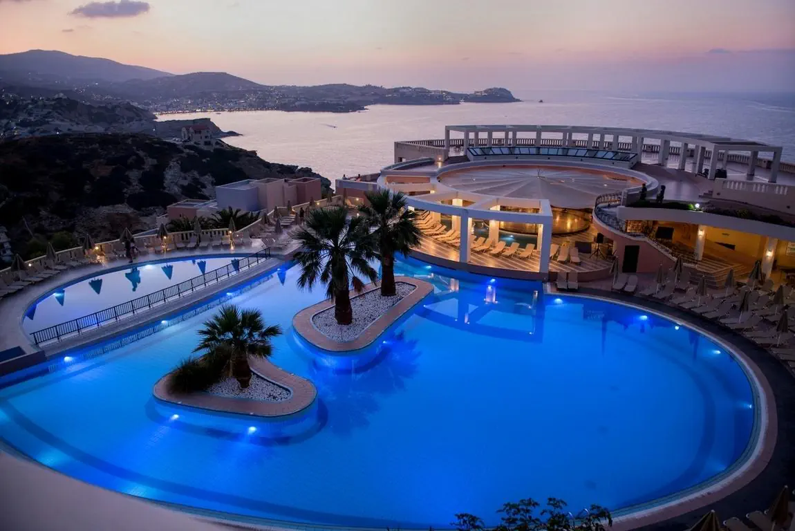 HOTEL ATHINA PALACE RESORT & SPA