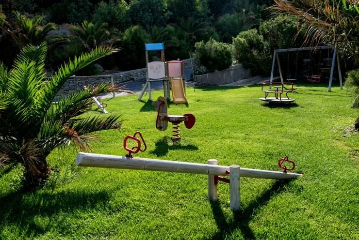 HOTEL ATHINA PALACE RESORT & SPA