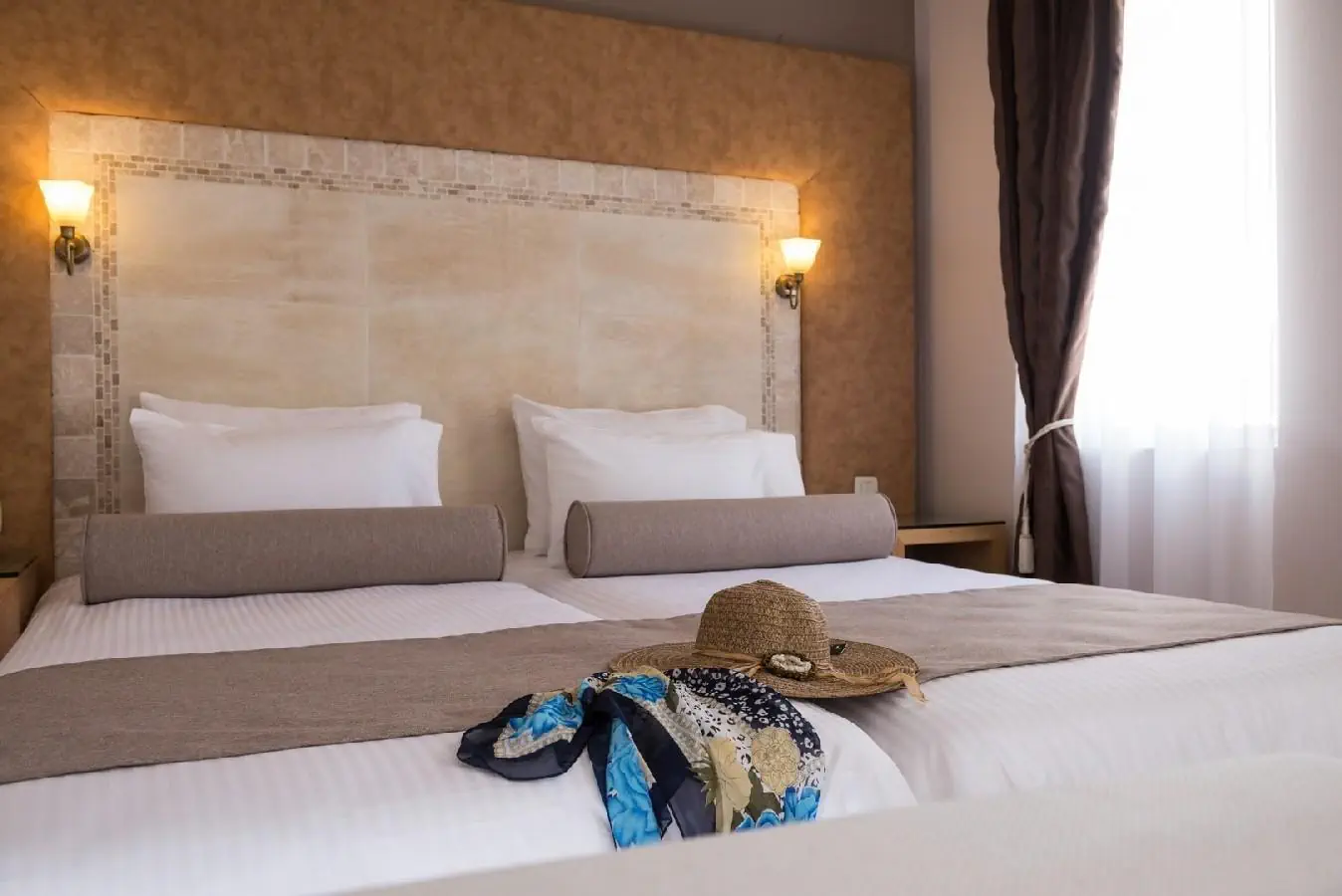 HOTEL ATHINA PALACE RESORT & SPA