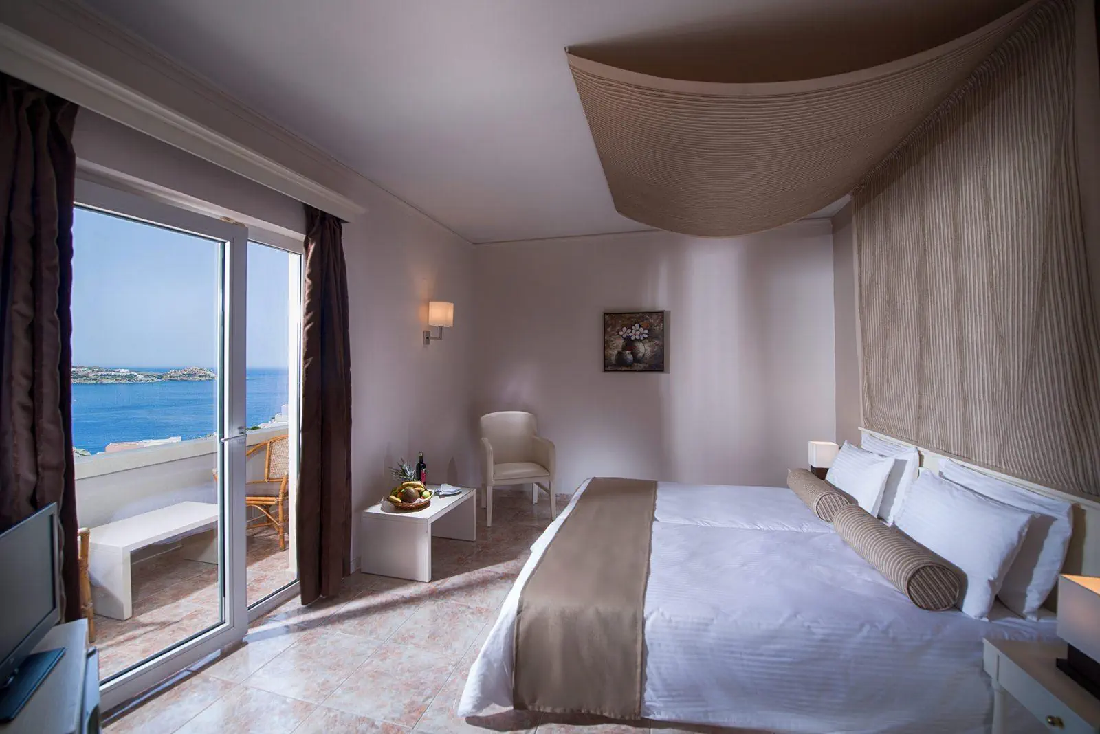 HOTEL ATHINA PALACE RESORT & SPA