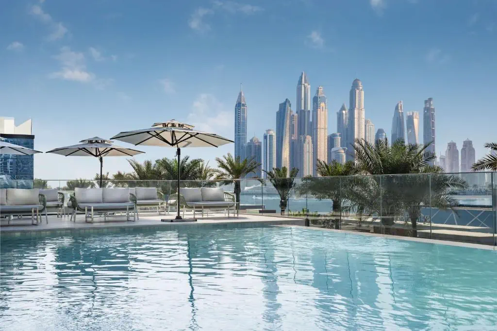 HOTEL Radisson Beach Resort Palm Jumeirah