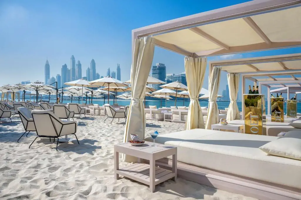 HOTEL Radisson Beach Resort Palm Jumeirah