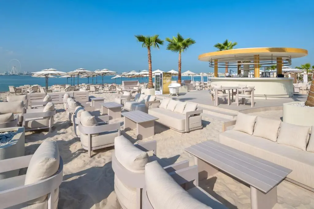 HOTEL Radisson Beach Resort Palm Jumeirah