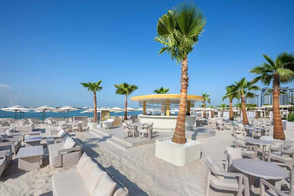 HOTEL Radisson Beach Resort Palm Jumeirah