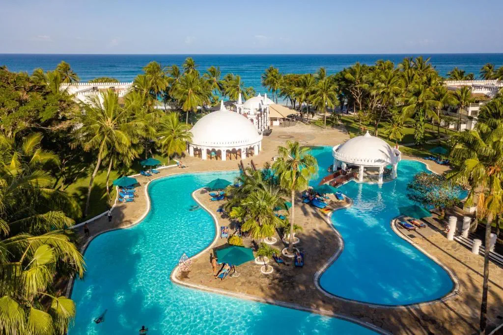 SOUTHERN PALMS BEACH RESORT