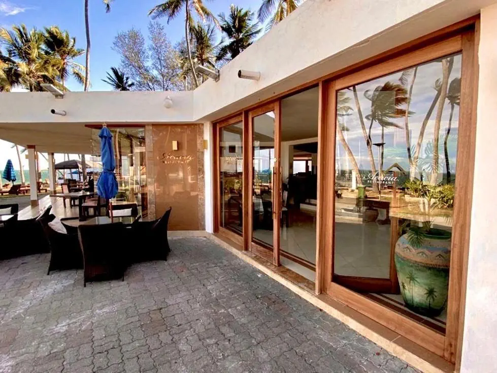 KENYA BAY BEACH HOTEL