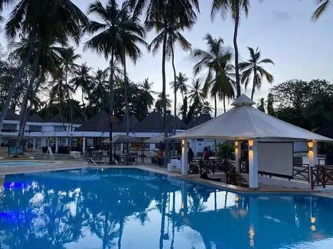 KENYA BAY BEACH HOTEL