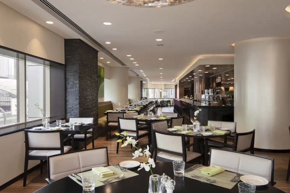 Towers Rotana - zdjęcie 5