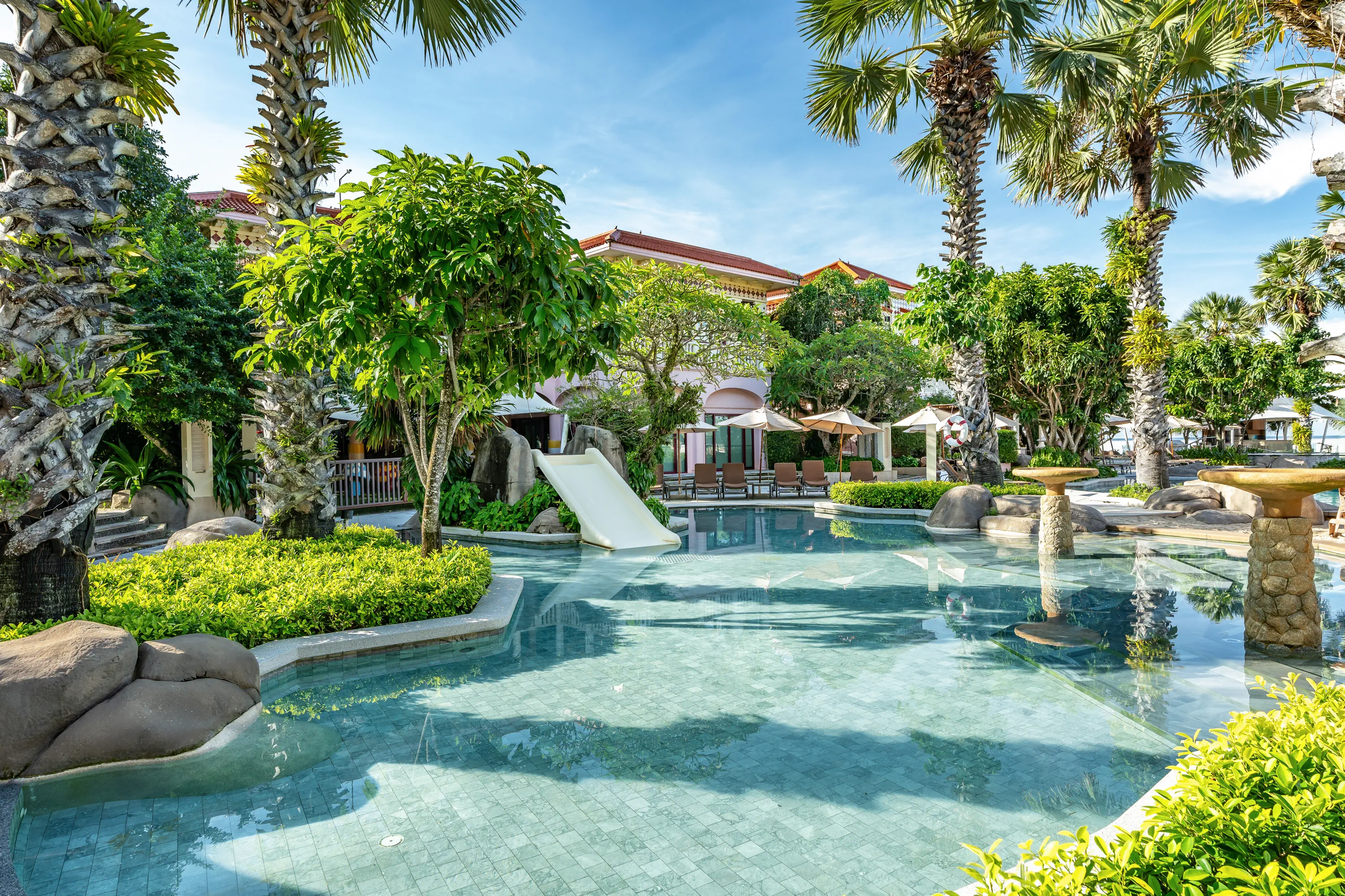 Centara Grand Beach Resort Phuket (Karon Beach) - zdjęcie 246