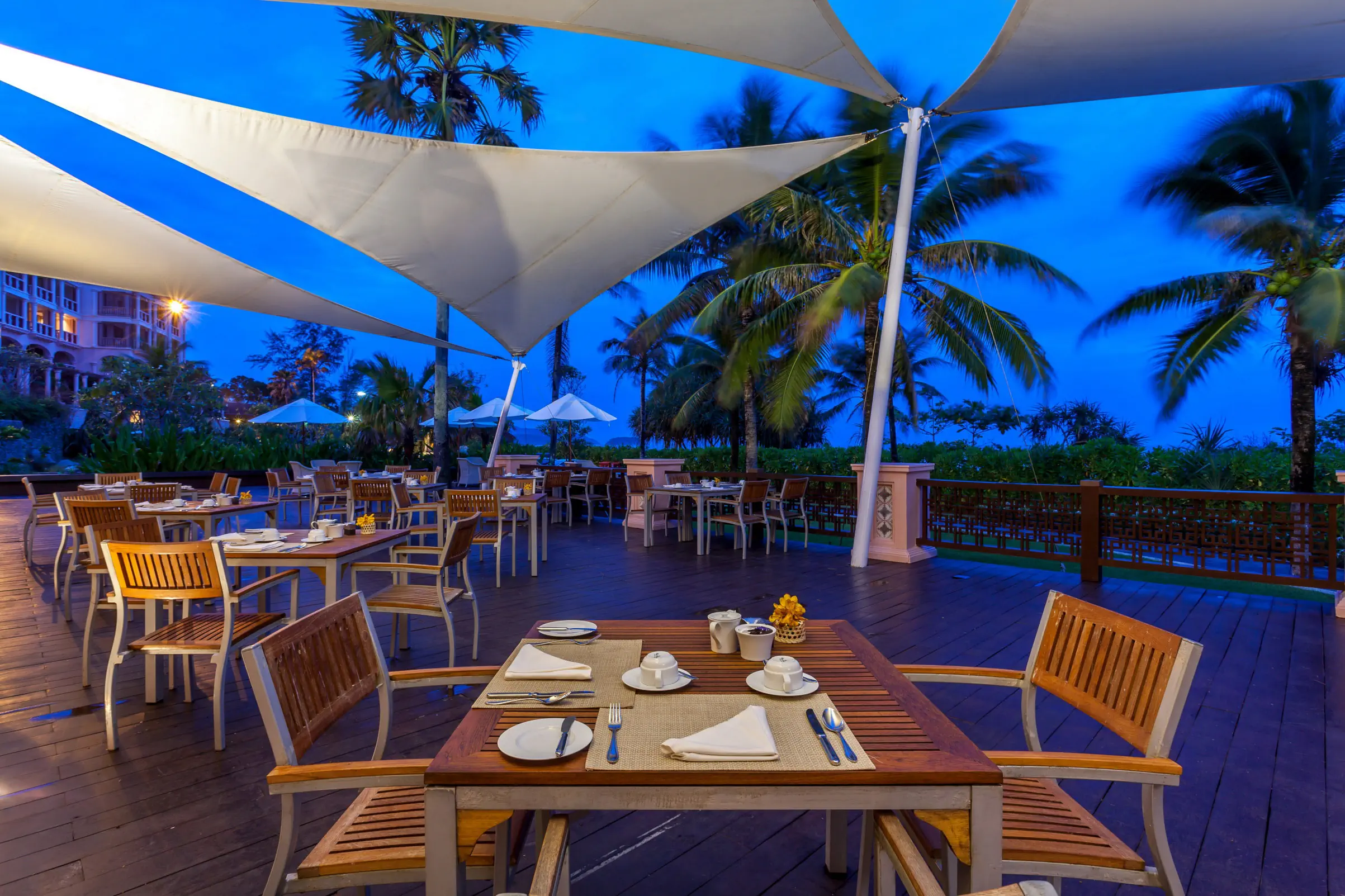 Centara Grand Beach Resort Phuket (Karon Beach) - zdjęcie 135