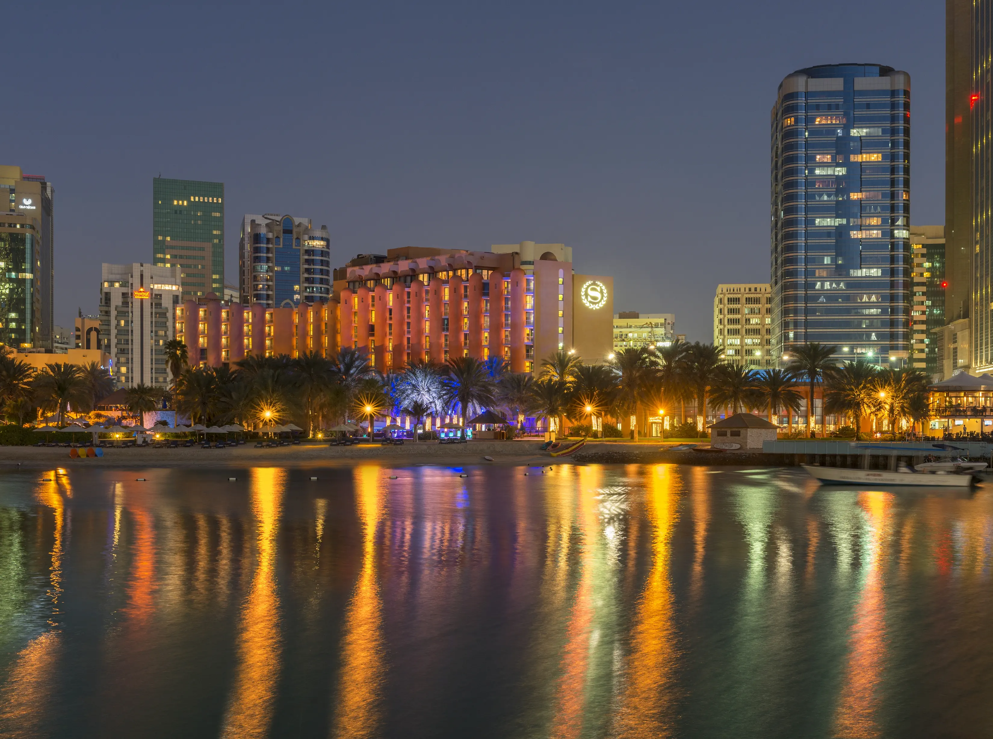 Sheraton Abu Dhabi - zdjęcie 2