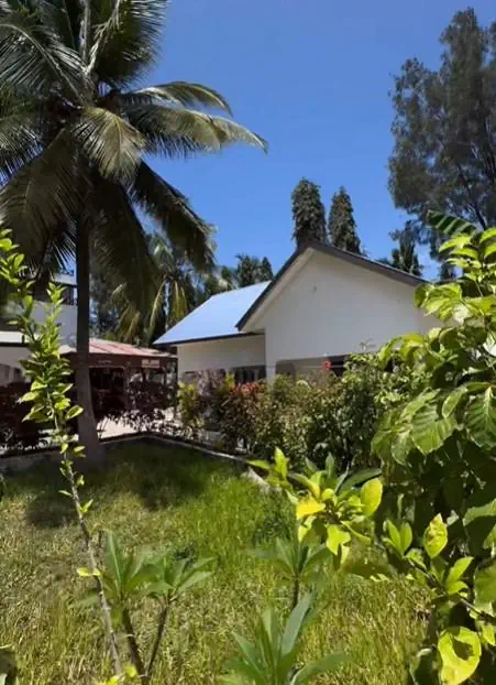 Kihori Nungwi Bungalows - zdjęcie 3