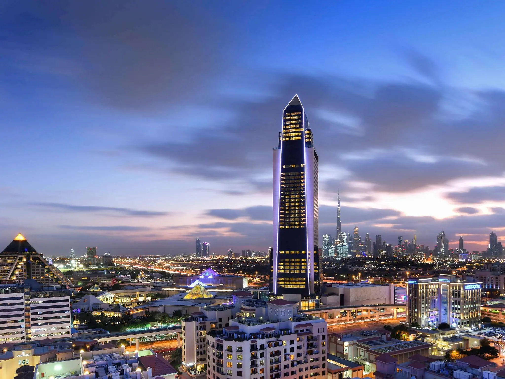 Sofitel Dubai The Obelisk (ex. Wafi) - zdjęcie 3