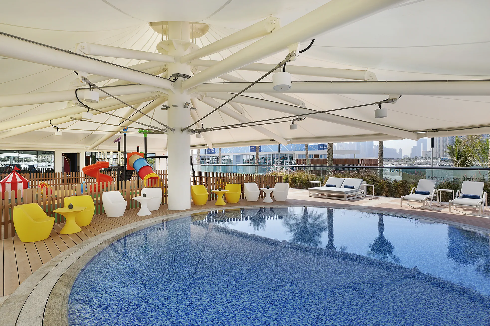 Marriott Resort Palm Jumeirah Dubai - zdjęcie 13