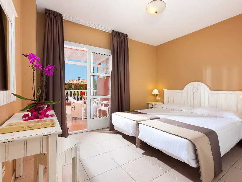 El Duque Aparthotel - zdjęcie 10