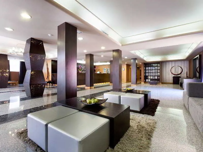 El Duque Aparthotel - zdjęcie 17