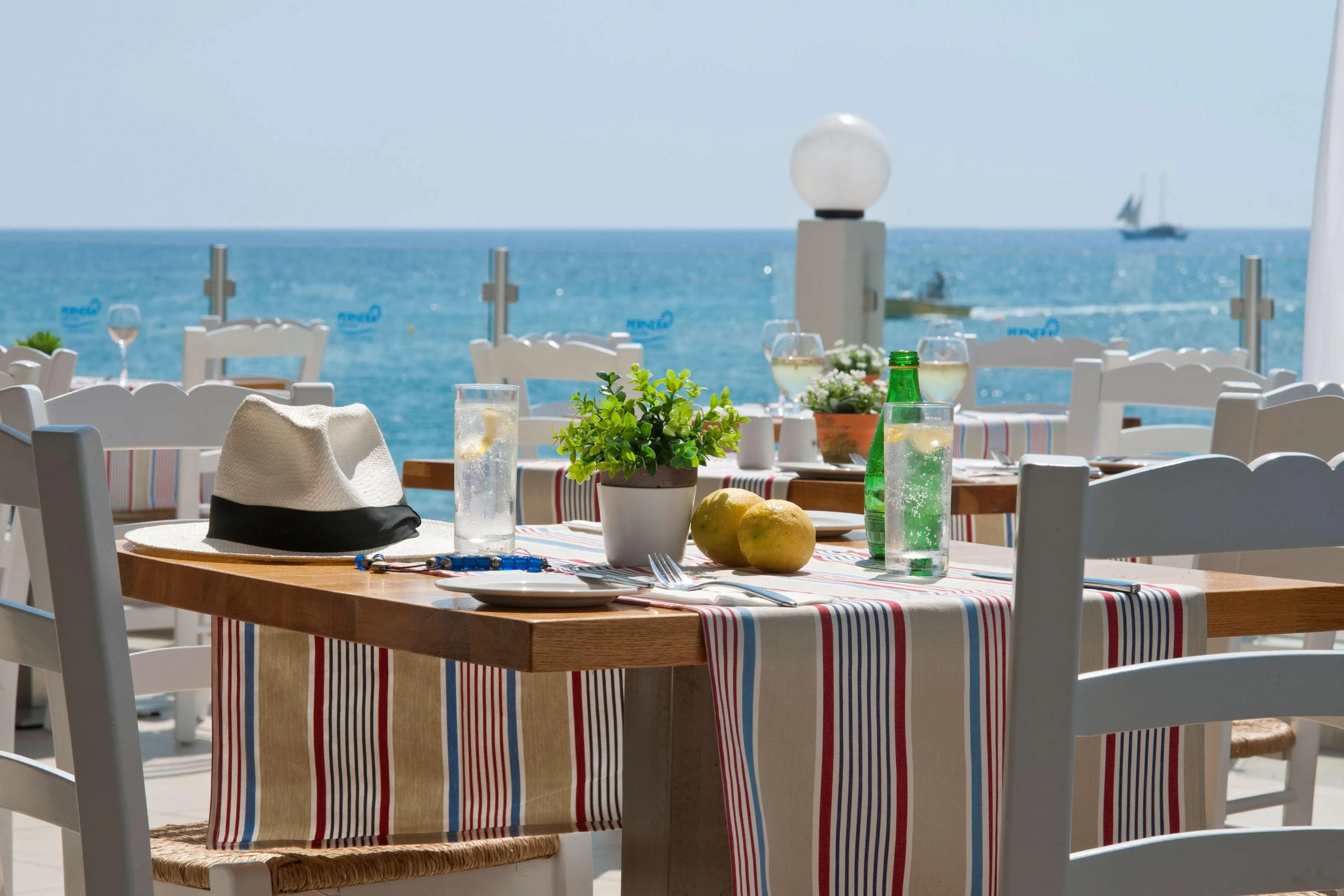 Pernera Beach - zdjęcie 52
